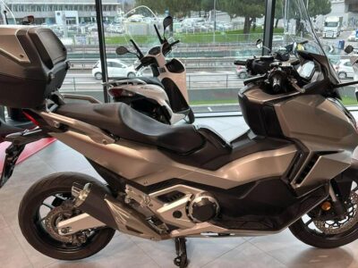 Honda Forza 750 DCT Urban (2021 – 24) Usata RS Moto