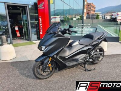 Yamaha T-Max 560 (2020 – 21) Usata RS Moto