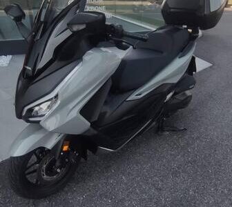 Honda Forza 350 Deluxe (2022 – 24) Usata RS Moto